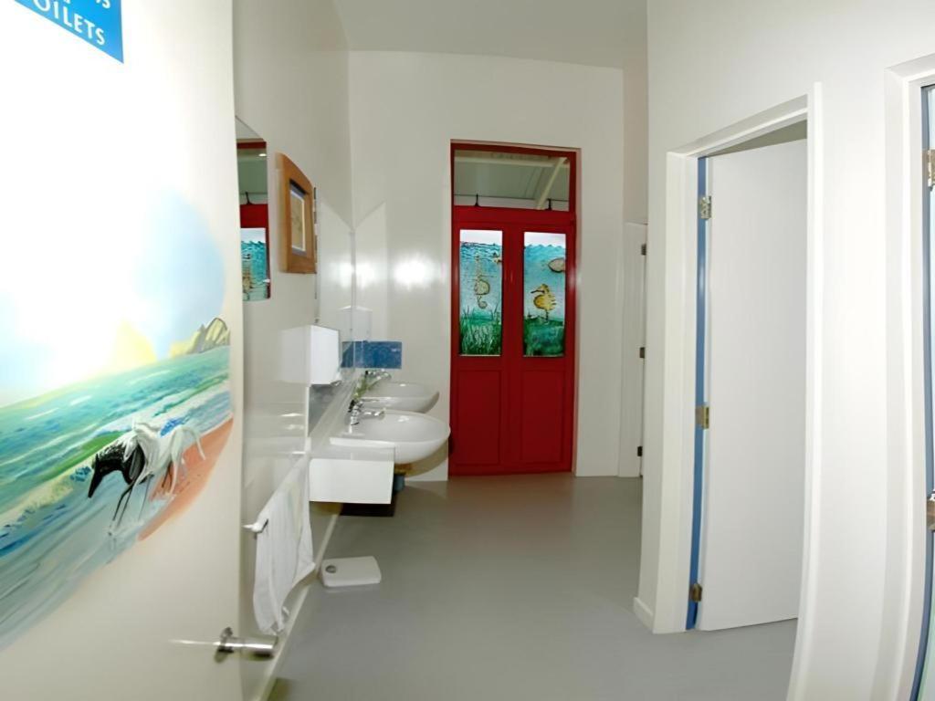 Stables Lodge Backpackers Napier Εξωτερικό φωτογραφία