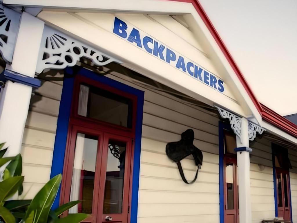 Stables Lodge Backpackers Napier Εξωτερικό φωτογραφία